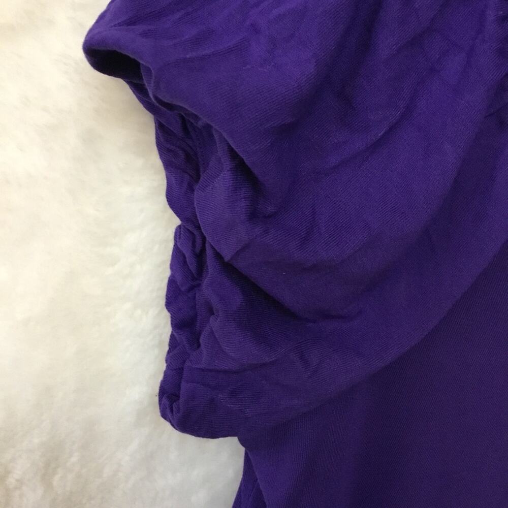 BCBGMaxAzria Purple Short Sleeve Top - Picture 4 of 11